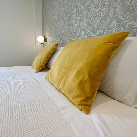 Residenza D'Epoca Dei Fondachi Hotel ซาร์ซานา ภายนอก รูปภาพ